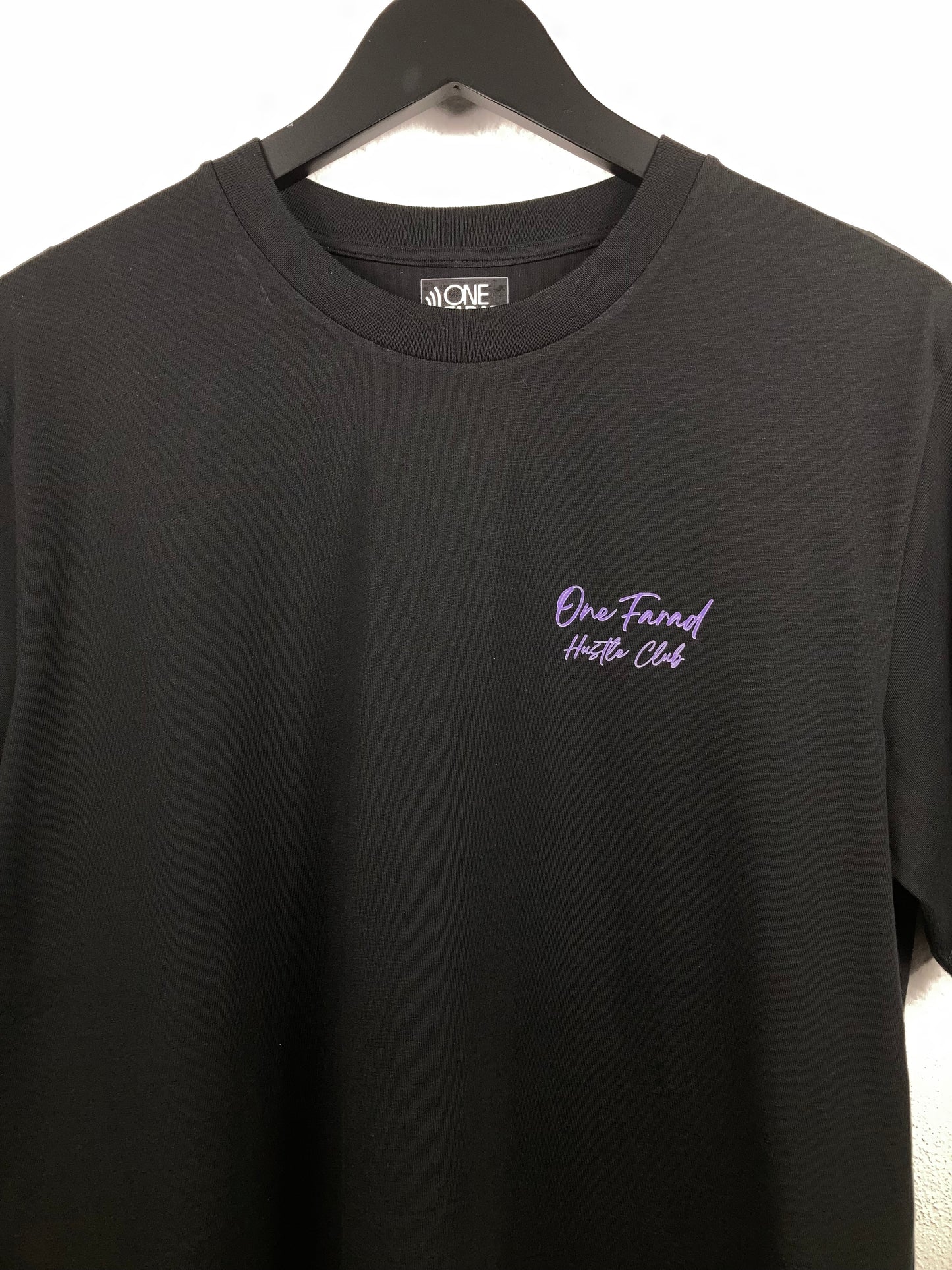 Hustle Club T-shirt - Purple